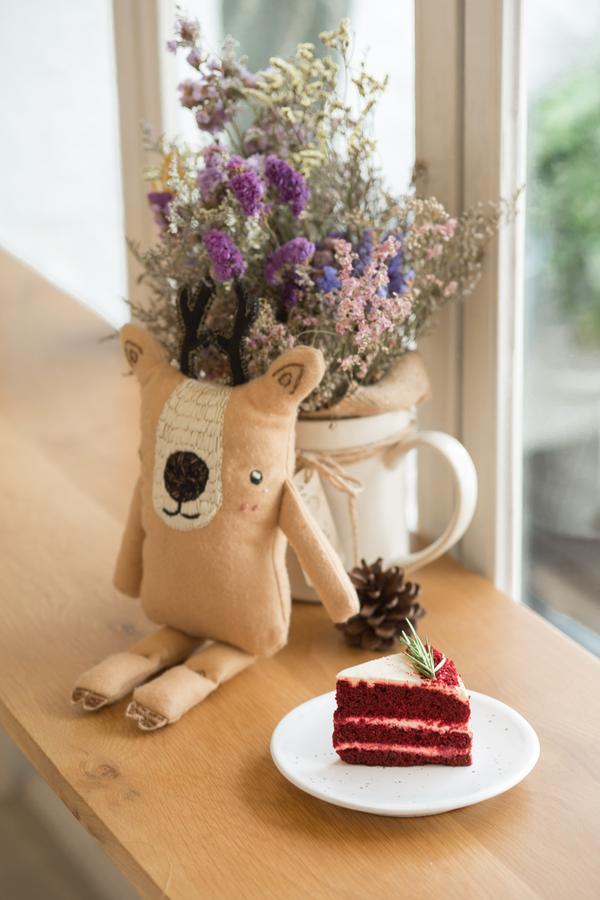 Mistletoe Bakery & * Bangkok