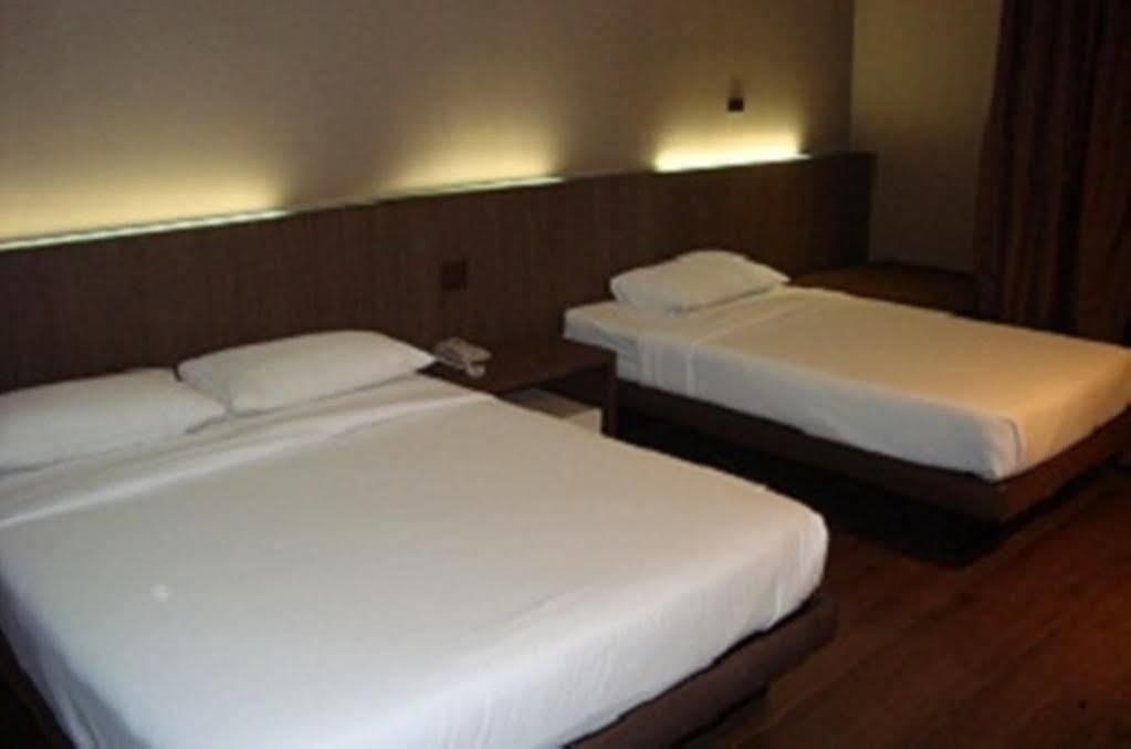 Bangkok City Hotel Khách sạn 3*