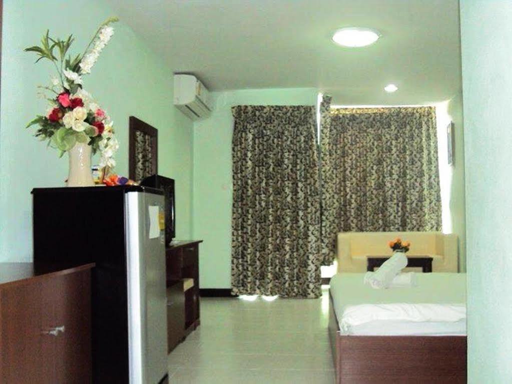 Aryan Hotel Bangkok