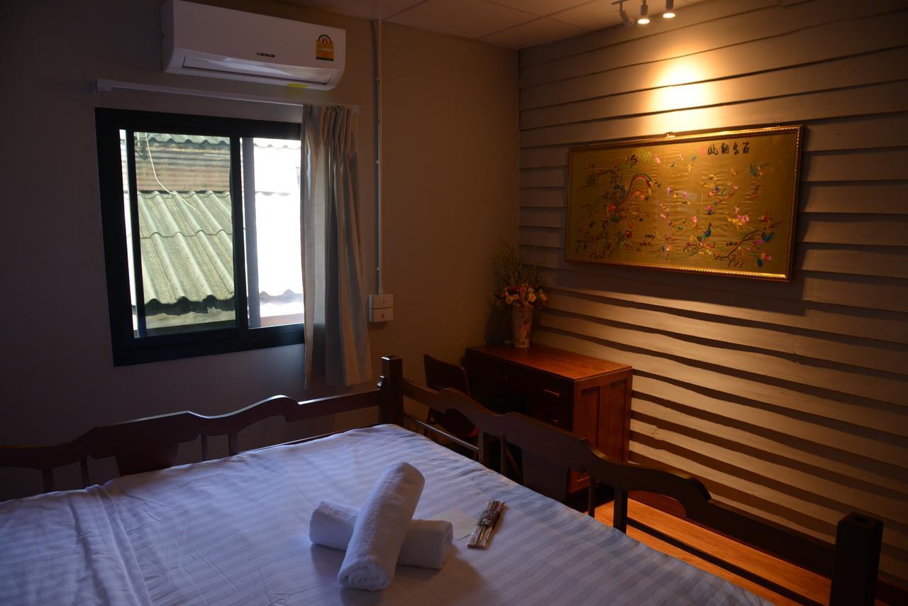 Hostel Folktel 39 *