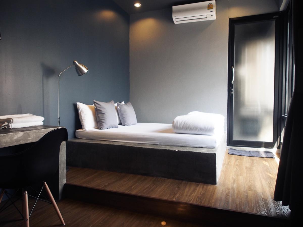 Silom Space *