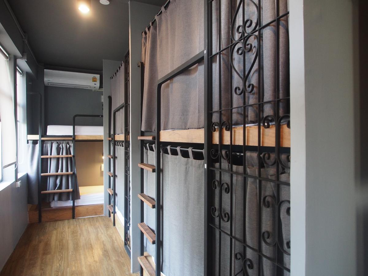 Silom Space Nhà trọ *