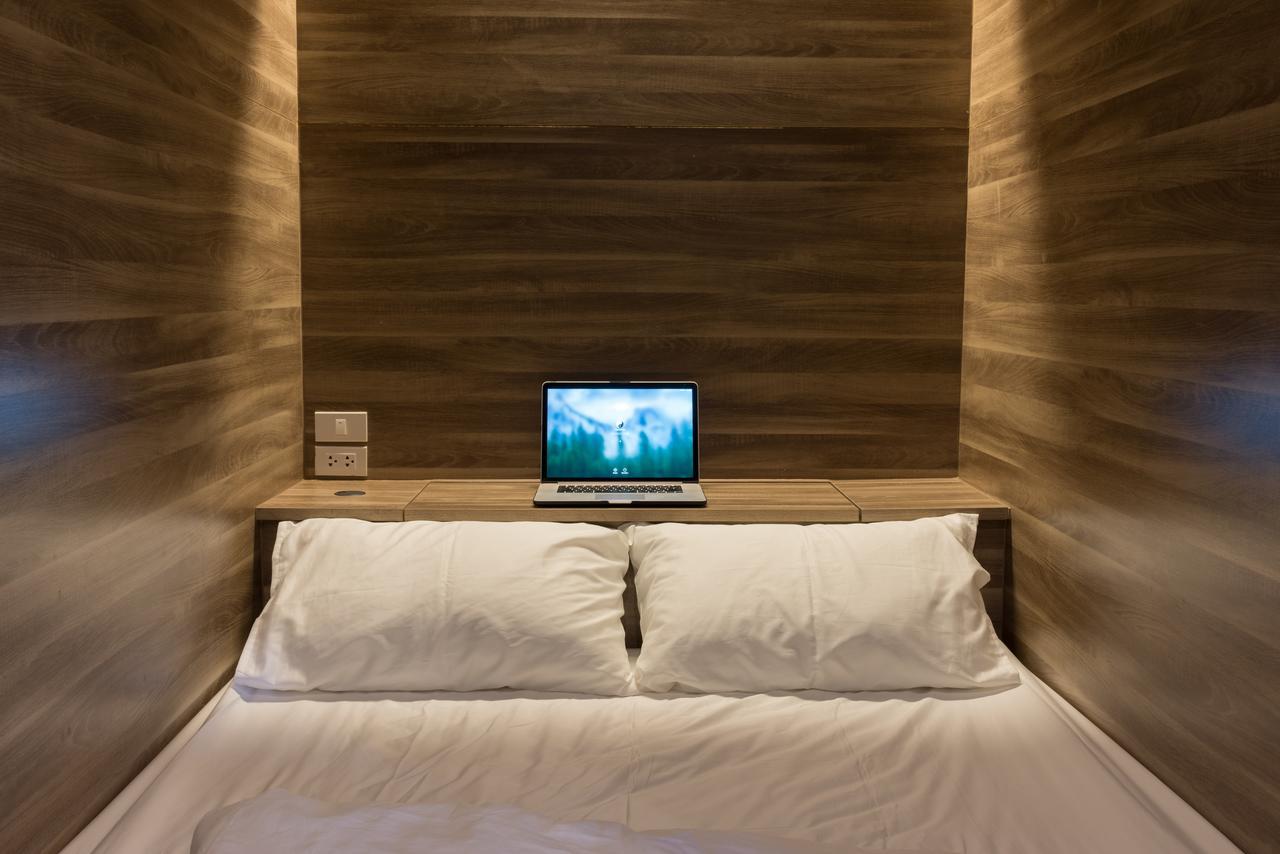 Yor Yak Capsule hotel 2*