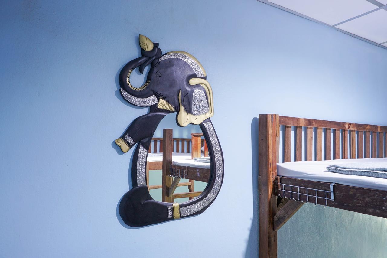 Zleep63 Hostel *
