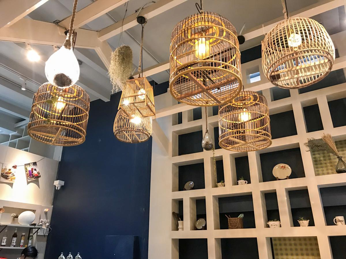 Kinnon Deluxe Coworking Cafe Albergue Banguecoque