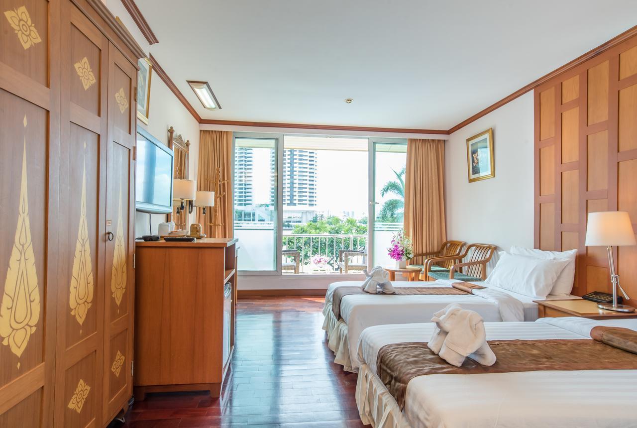 New Siam Riverside Hotel 3*
