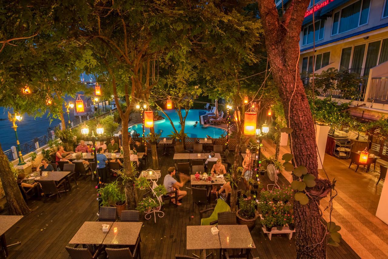 Hotel New Siam Riverside - Near Siriraj Hospital 3*