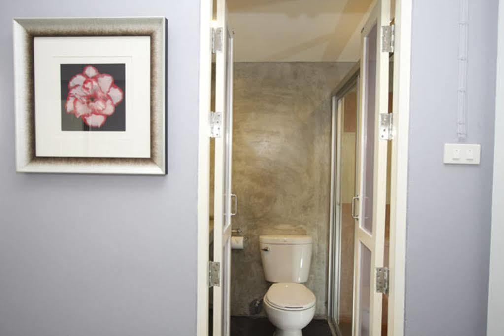 Lilac Relax-residence Hotell 3*