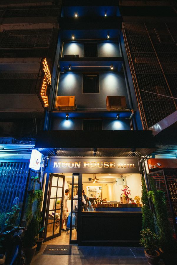 Moon House Hostel