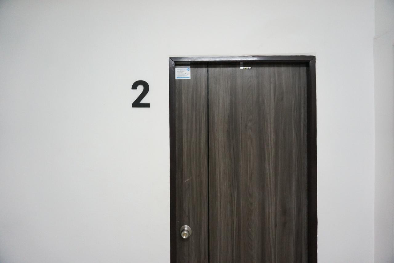 Hostel 218 - Dorm For Rent (adults Only)