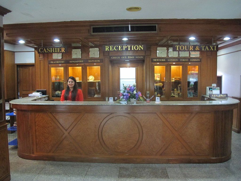Hotel The Promenade 3*