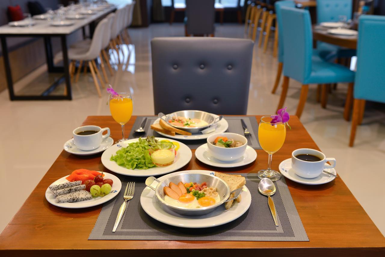 Hotell Siri Ratchada