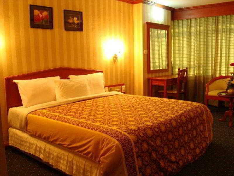 Hotel Bay Srinakarin Bangkok