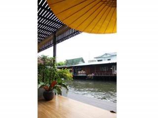 Bangluang House Hotel