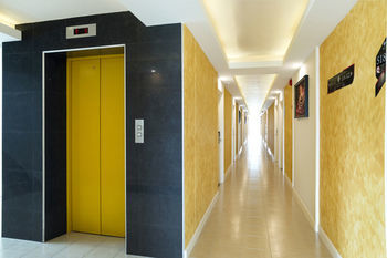 Zircon Hotel 4*