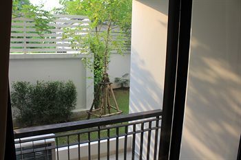 Utd Aries & Hotell Bangkok