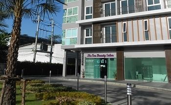 Chrisma Ramintra Leilighet Bangkok