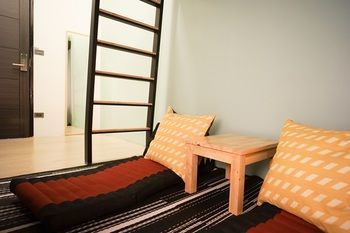 Bunny Burrow Hostal Bangkok