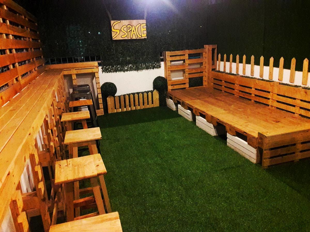 S-space Chatuchak Hostel *