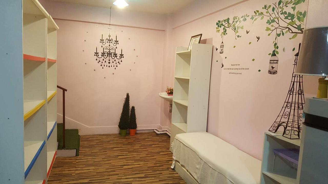 S-space Chatuchak Hostel