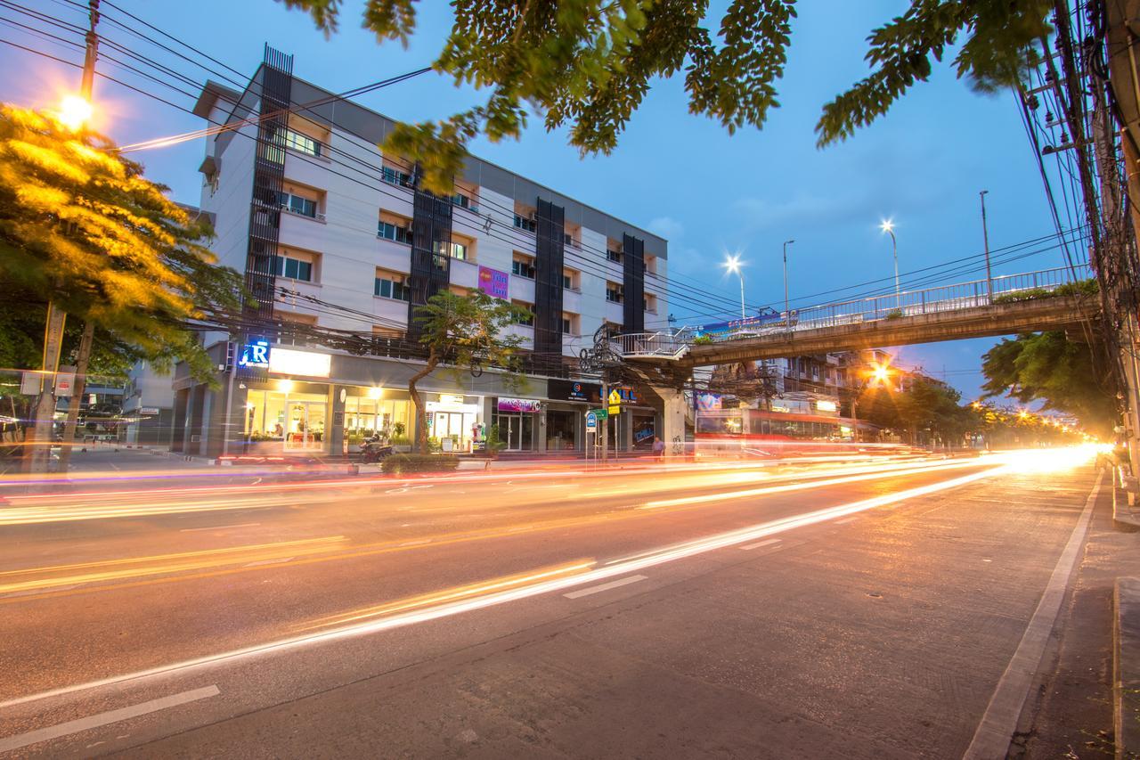 Jr Mansion On Nut Soi 25 Leilighetshoteller 2*