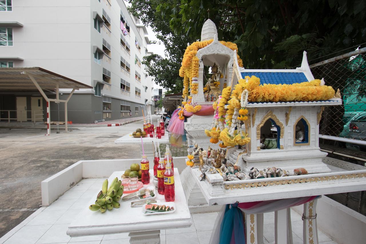 Leilighetshoteller Jr Mansion On Nut Soi 25 Bangkok