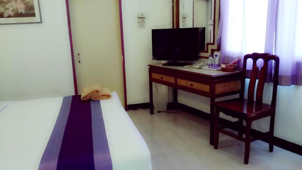 Sawasdee Khaosan Hostel *