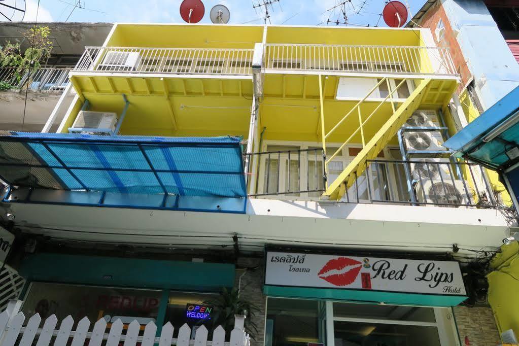 Red Lips Hostel Bangkok