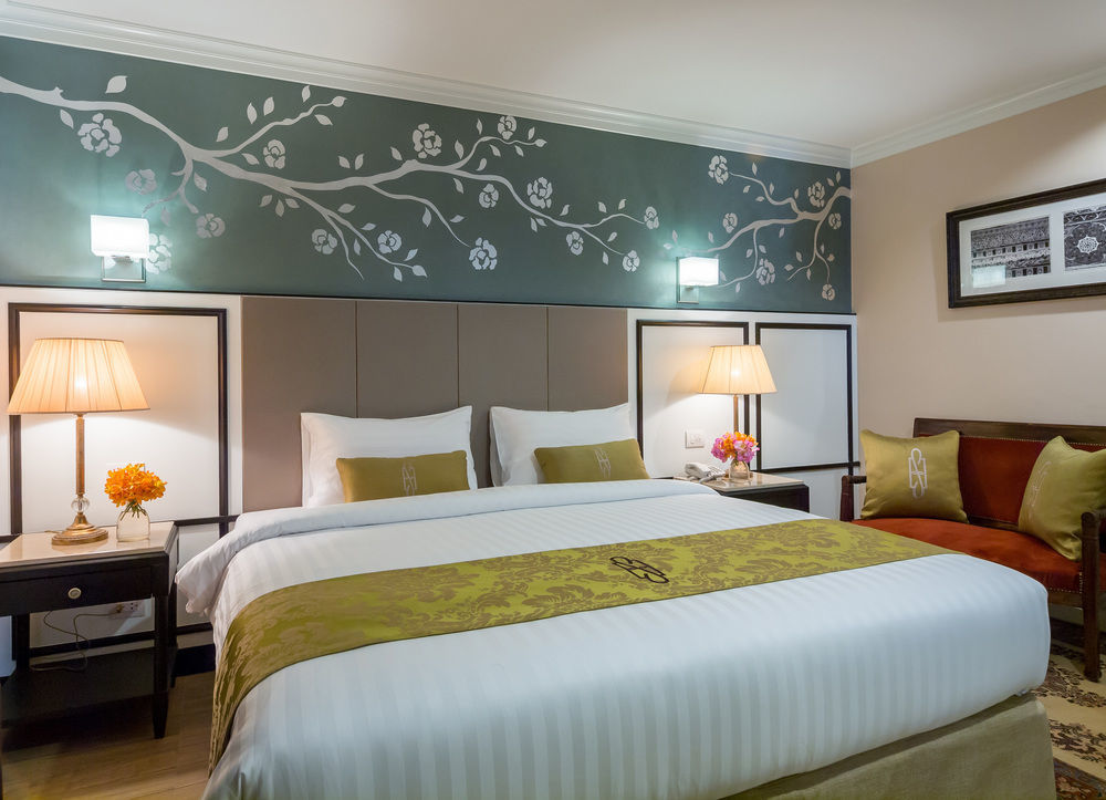 Hotel Sara's 3*