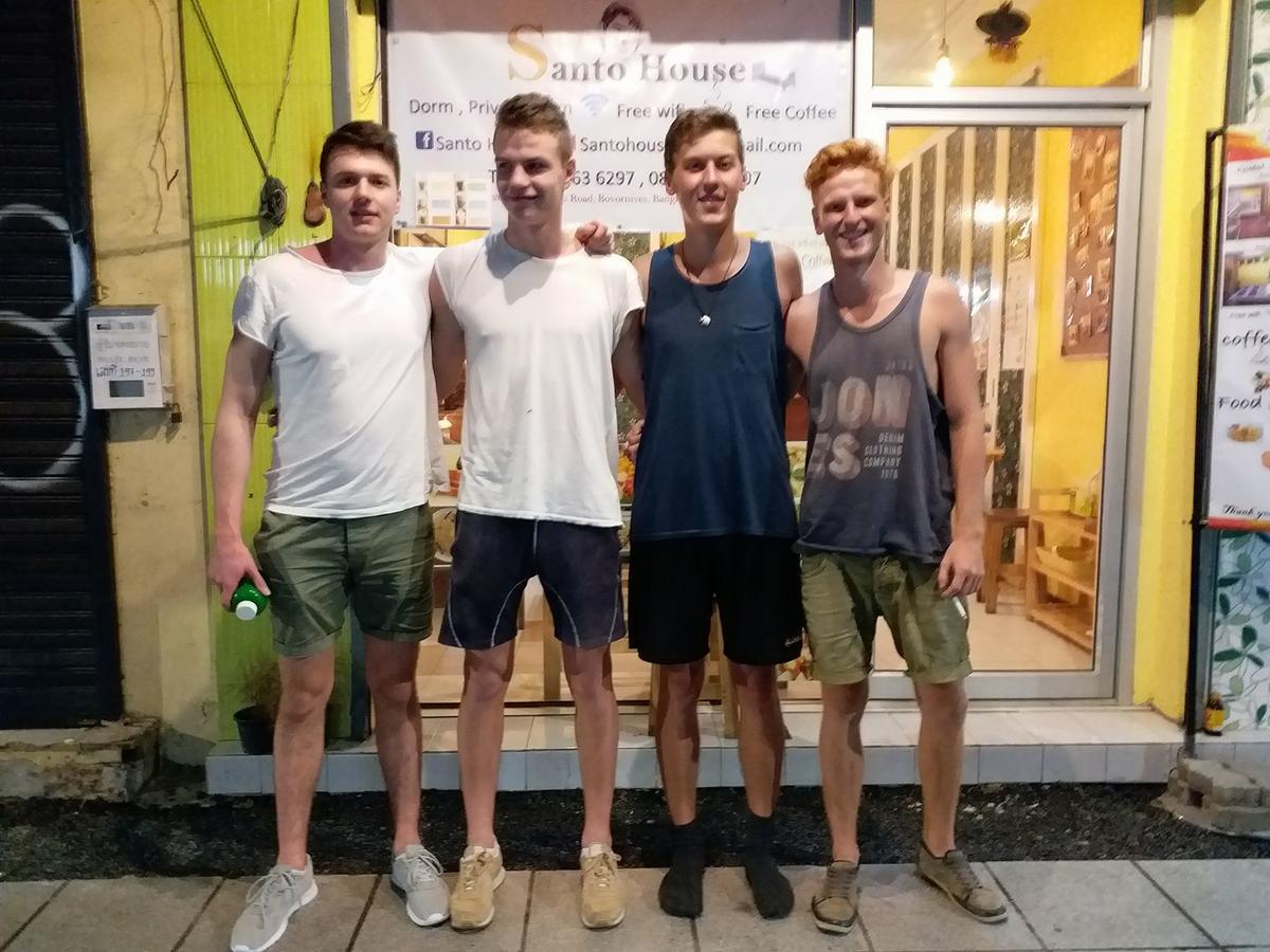 Khách sạn Santo House Bangkok