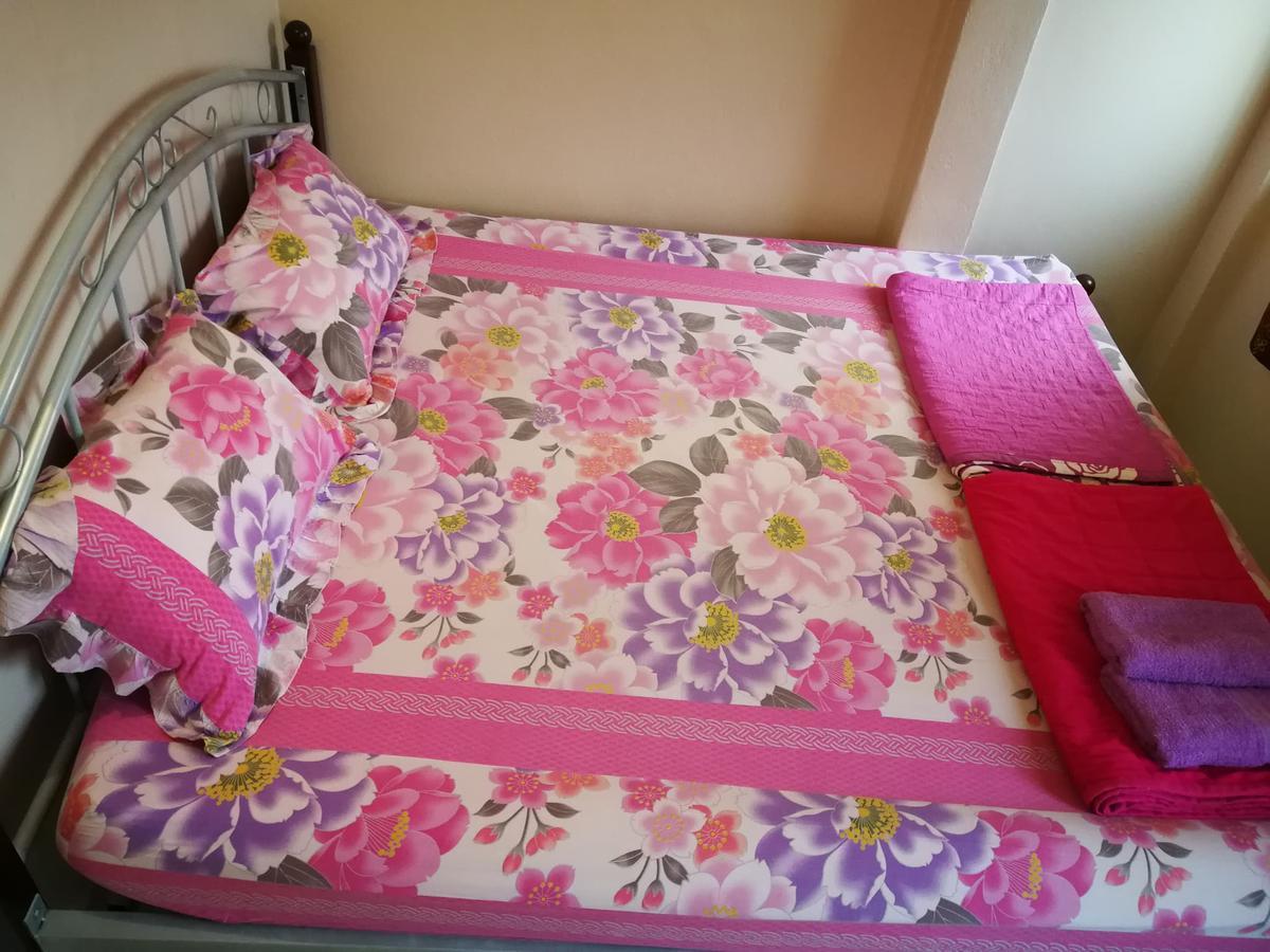 Honey Place Guesthouse,special Rate For Long Gjestgiverier 2*