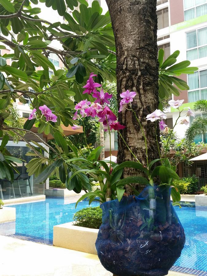 Joe At * Bangkok