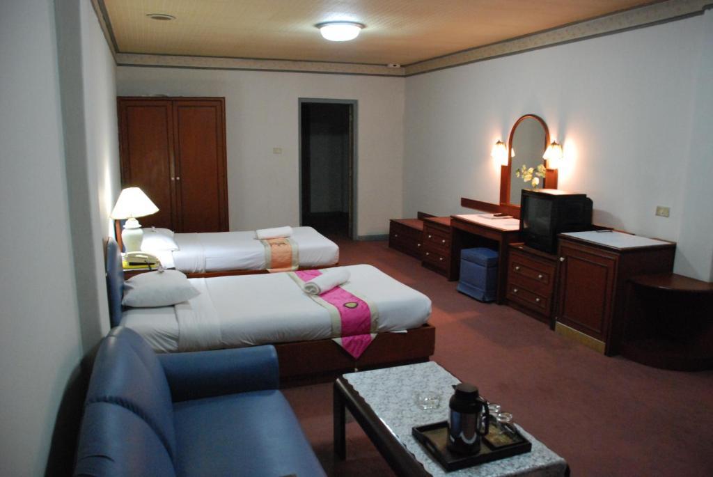 Hotel Trocadero Bangkok