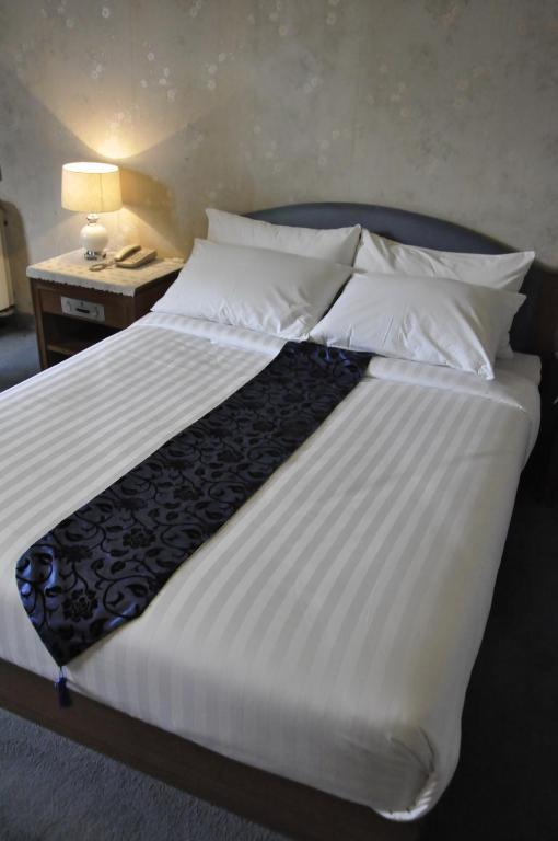 Trocadero Hotel