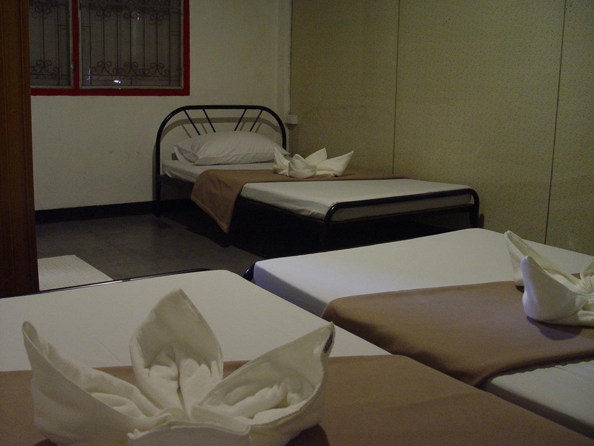 Albergue U *