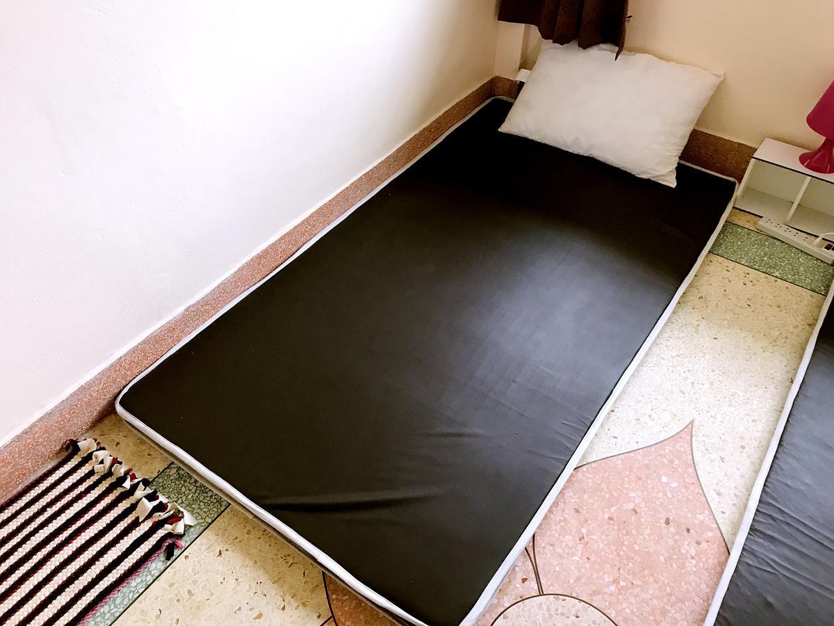 Hostel Small Elephant *