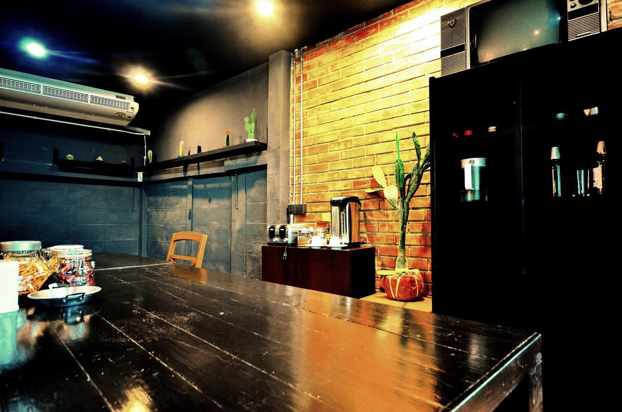 Hotel kapsul Hoot & Ratchada Bangkok