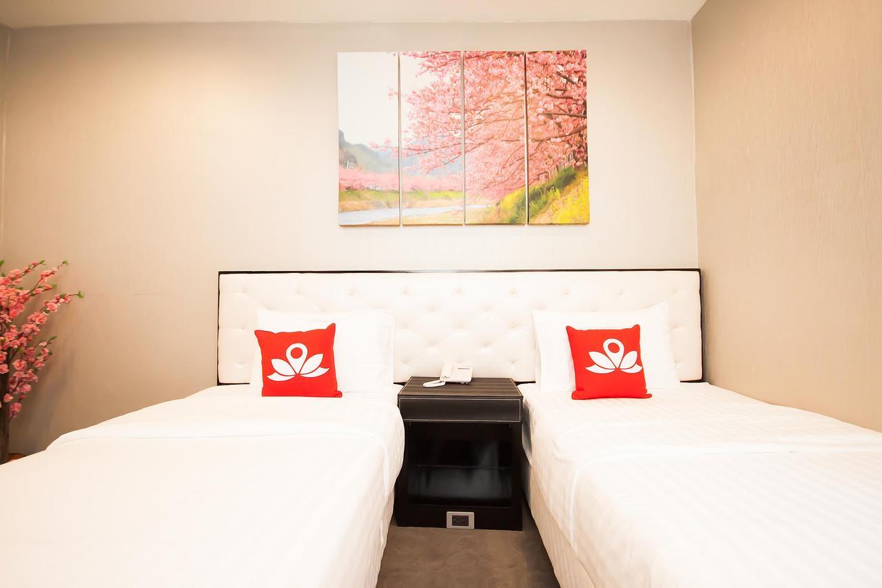 Zen Premium Sukhumvit 33 3*