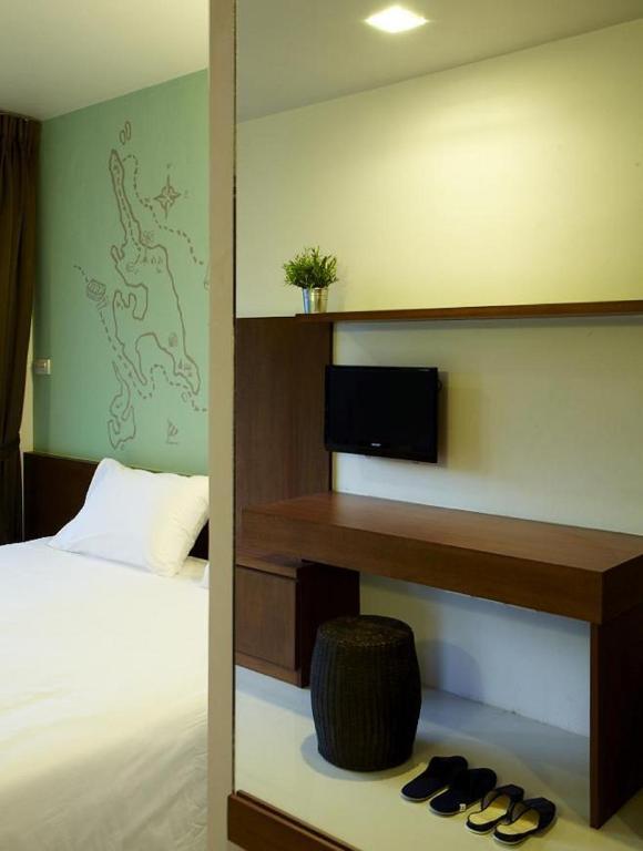 Loft 77 Hotel