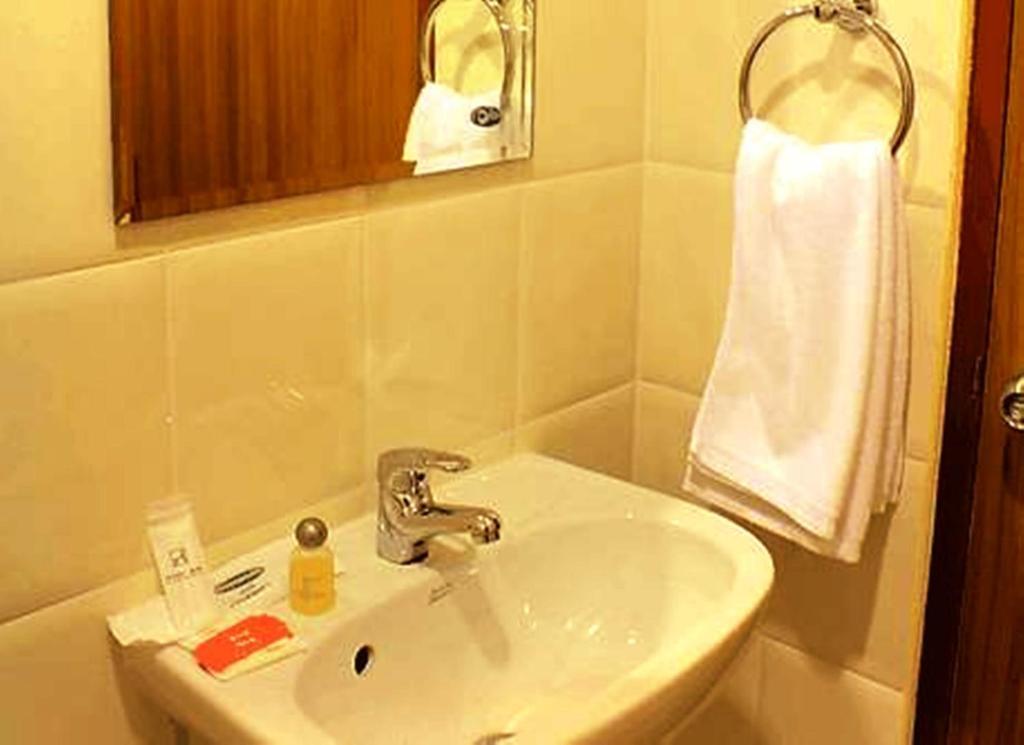 Cozy Khách sạn 3*