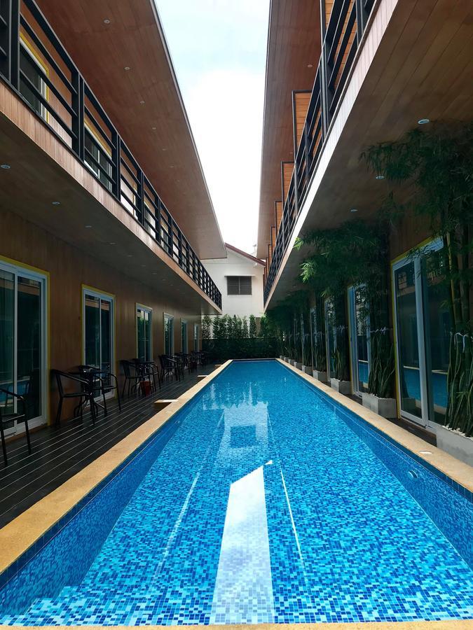V - Mrt Huai Khwang Hotell Bangkok