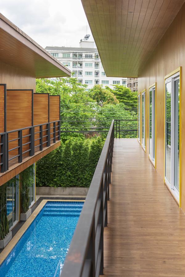 Hotell V - Mrt Huai Khwang 3*