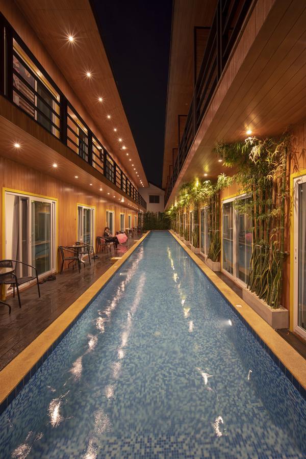 Hotell V - Mrt Huai Khwang Bangkok