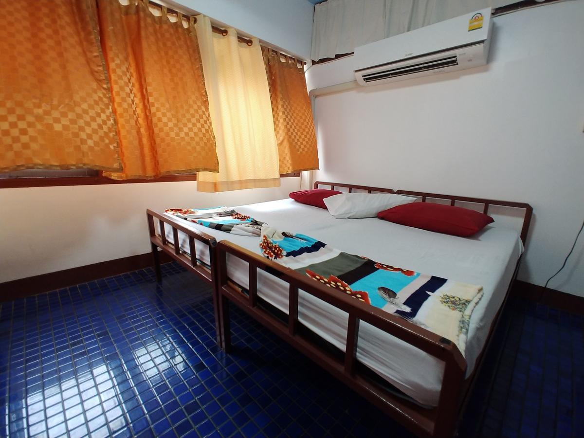 Prasuri Hotel 2*