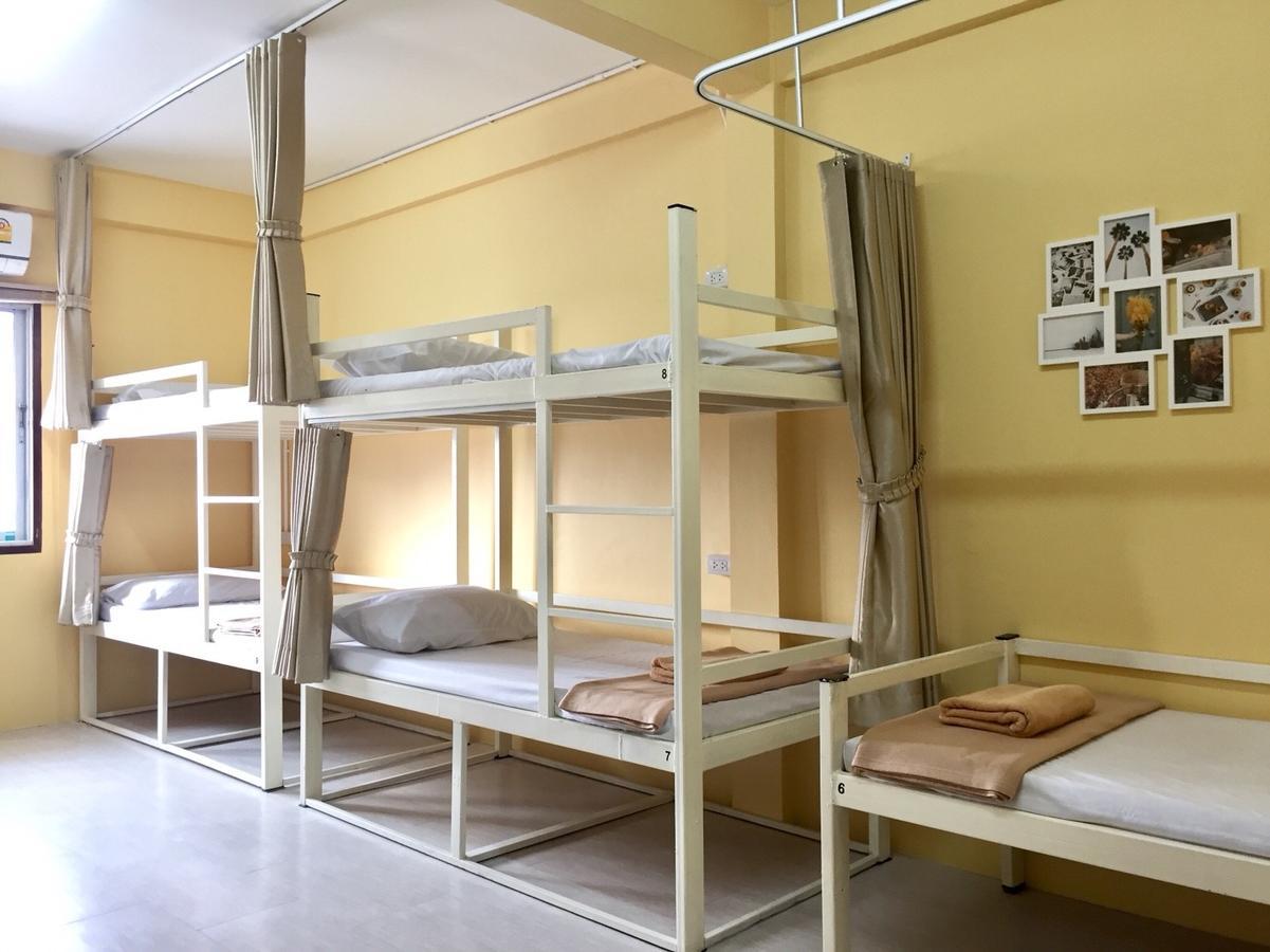 218 - Dorm For Rent (adults Only) Hostel Bangkok