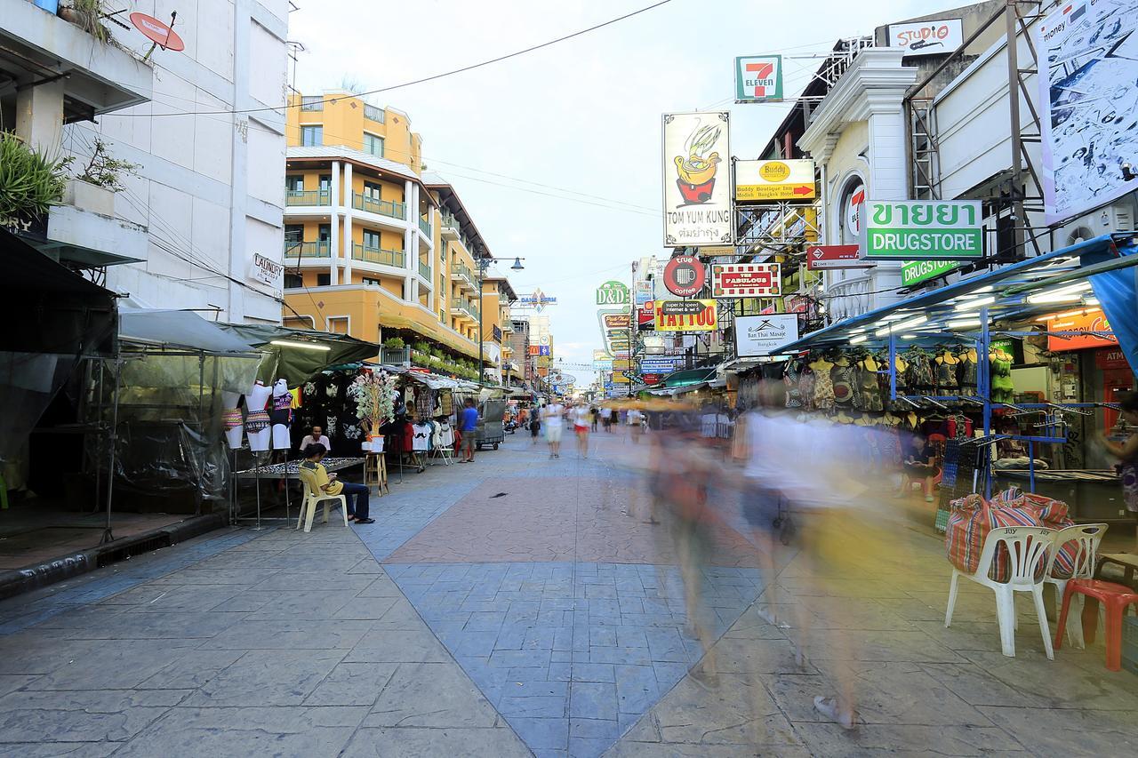 Banglumpoo Place Bangkok