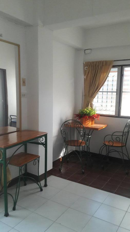 Khách sạn hẻo lánh Baankhunmae