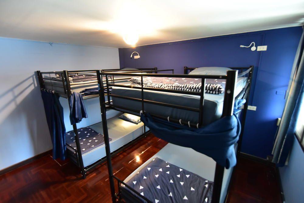 Lazy Blue House Kapselhotel 2*