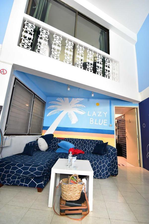 Lazy Blue House Kapselhotel
