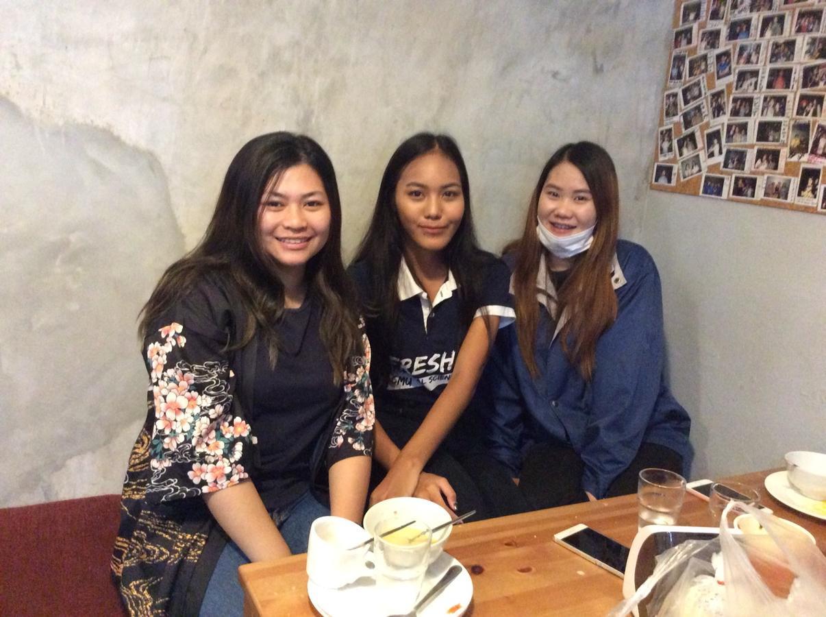 Hostel Meet Up *